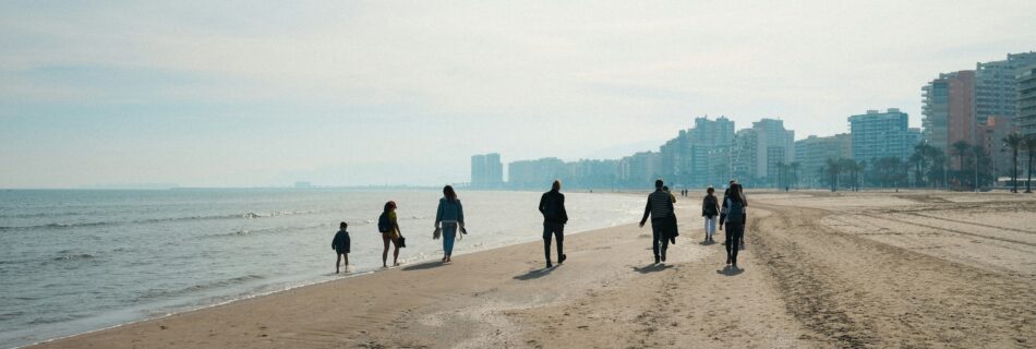 Las playas menos conocidas cerca de Valencia | Guía 2026 | Promotur Suites